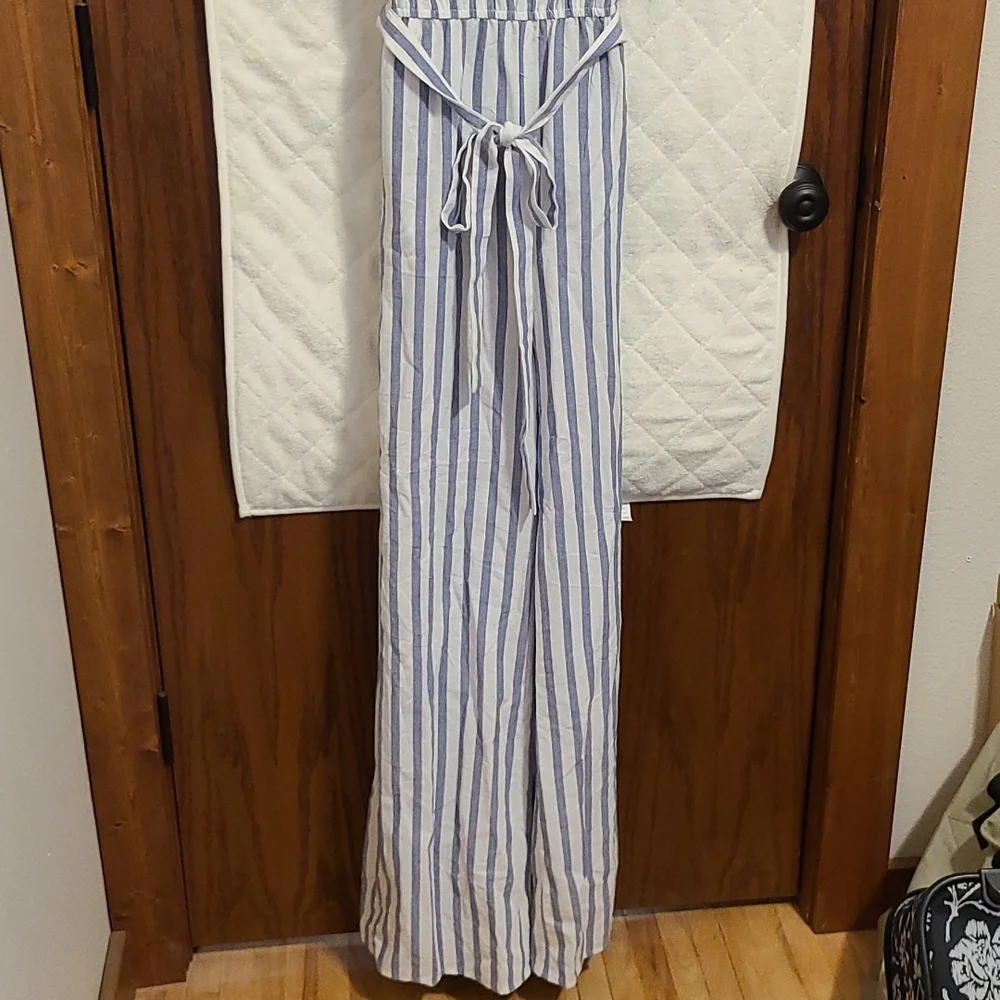 NWT Size medium romper - Picture 2 of 14